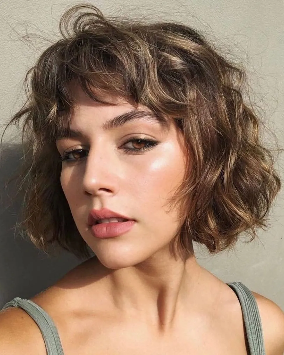 Стрижка Boho — головний стильний акцент літа-2025: кому пасує та як носити з максимальною вигодою